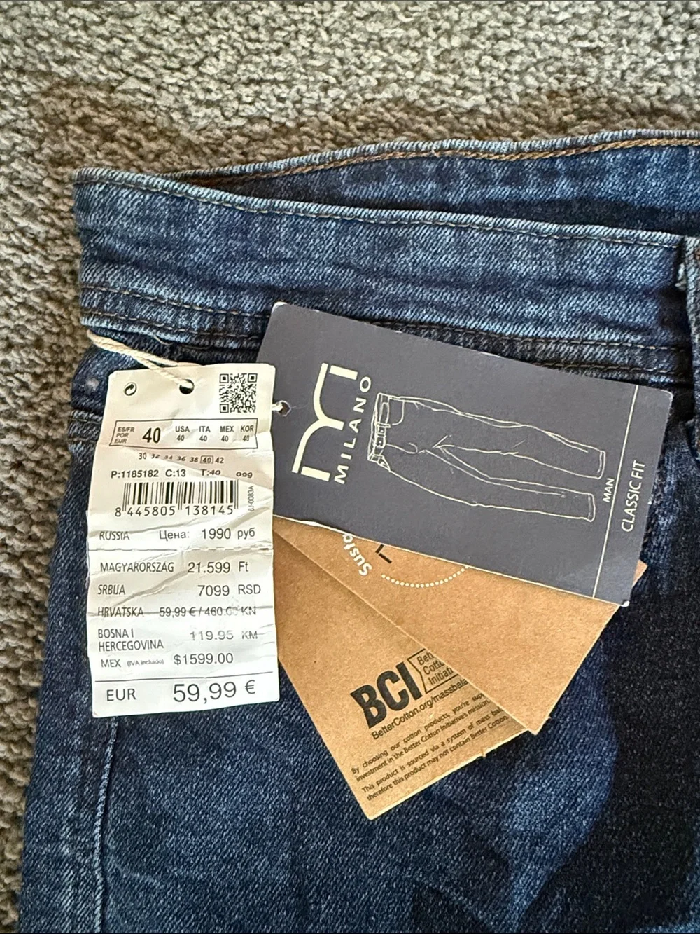 Milano MLN Men's Straight Jeans in Dark Blue Denim. Size 40